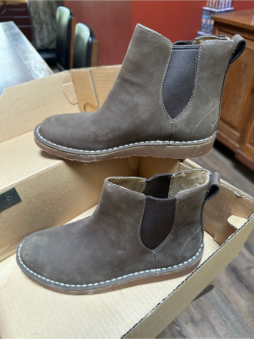 LL Bean Stonington Chelsea boots in suede for women